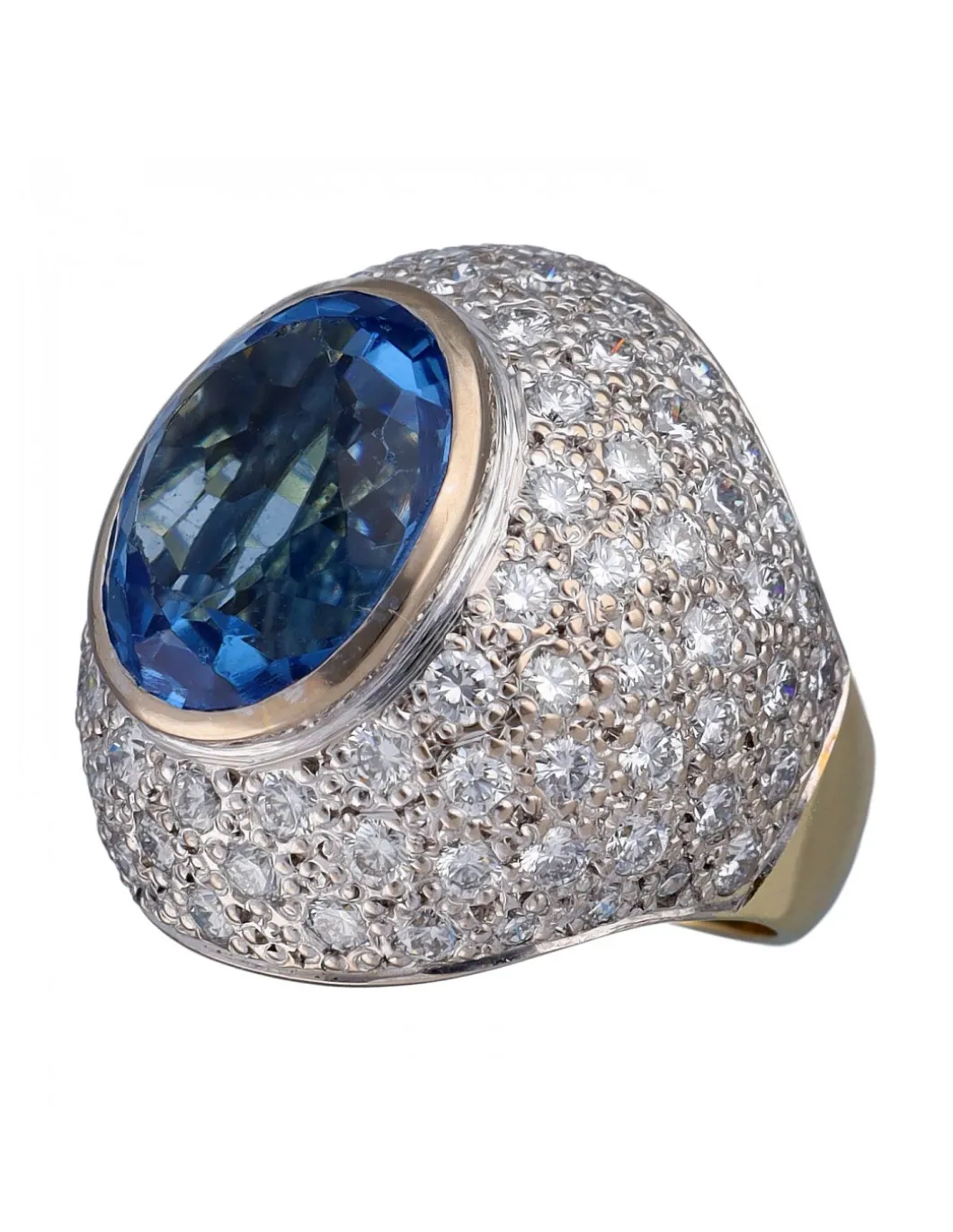 Anillo Coctel de Oro amarillo y blanco, con Brillantes y Zafiro