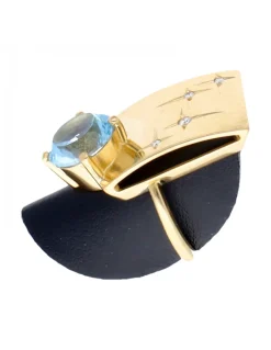 Anillo con diseño cuadrado y agua marina oro amarillo 18kl