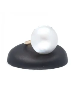 Anillo con perla oro amarillo 18kl