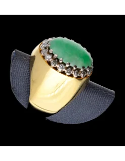 Anillo de oro 18 kl con esmeralda y diamantes