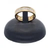 Anillo de oro amarillo 18 K con diseño y brillantes