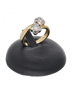 Anillo de oro amarillo 18 K con diseño de flores y circonitas