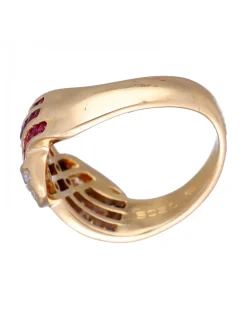 Anillo de Oro amarillo con diseño, brillantes Moissanite, Rubíes y Zafiros