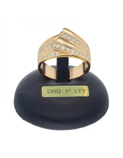Anillo de oro amarillo 18K con diseño y circonitas