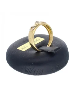 Anillo de oro amarillo 18K con diseño