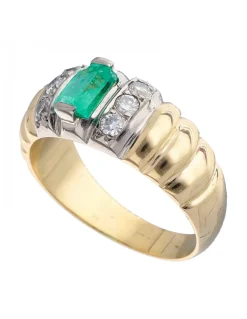 Anillo de Oro amarillo 18K con diseño, brillantes y Esmeralda Sintética