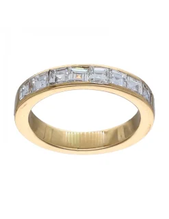 Anillo de oro amarillo 18K con diseño y brillantes