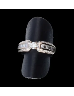 Anillo de oro blanco 18 kl Diamantes