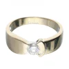 Anillo de Oro Blanco 18K con diseño y Brillante