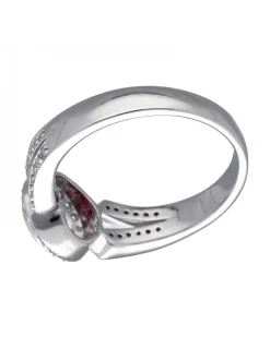 Anillo de Oro blanco 18K con diseño Rubí y Brillantes