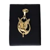 Colgante de oro amarillo 18K con diseño de ave volando y zircón