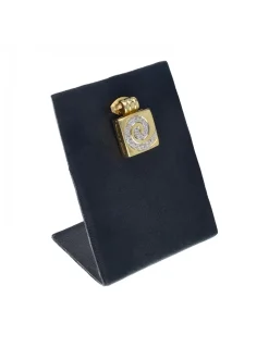 Colgante de oro amarillo 18K con diseño cuadrado y espiral de circonitas