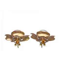 Pendientes de Oro con diseño de Flor y Perlas